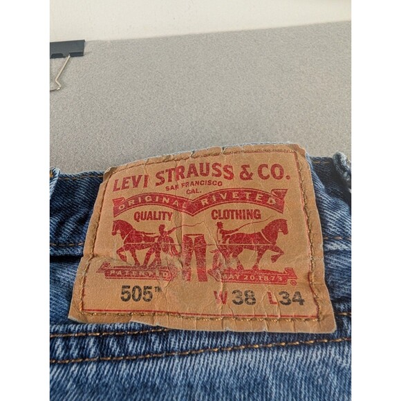 Levis 505 Men Jeans Color is Blue Size W38XL34 Straight Flex - Picture 3 of 16